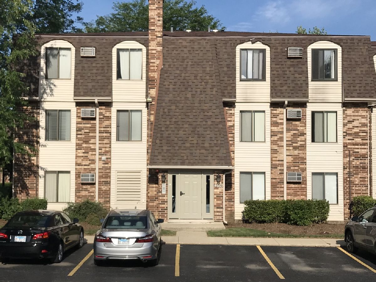 Condominiums Sold Court Of Shorewood Vernon Hills Illinois, 259 Court Of Shorewood
