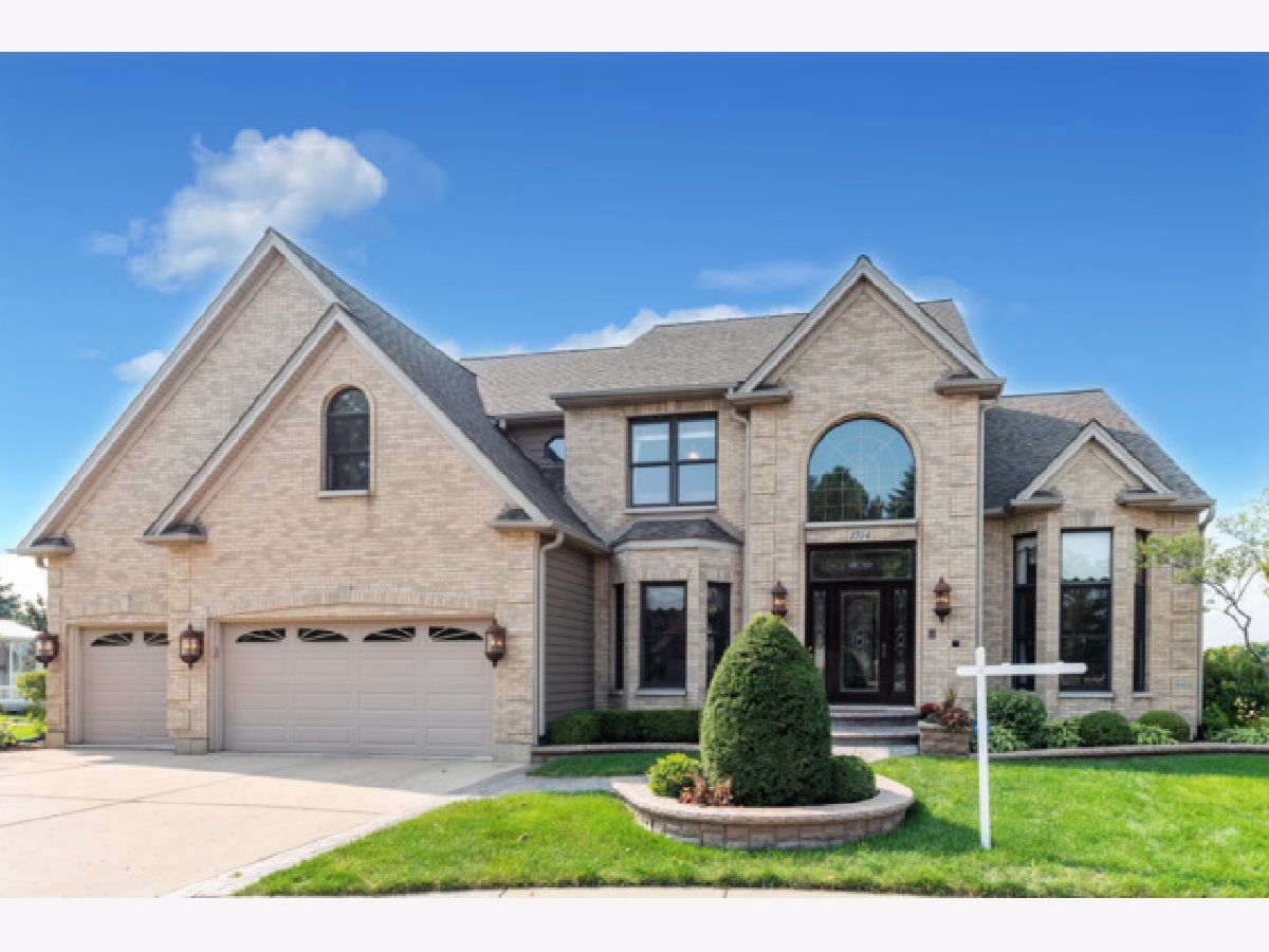 Homes & Townhomes Sold Highlands Algonquin Illinois, 1714 Edgewood