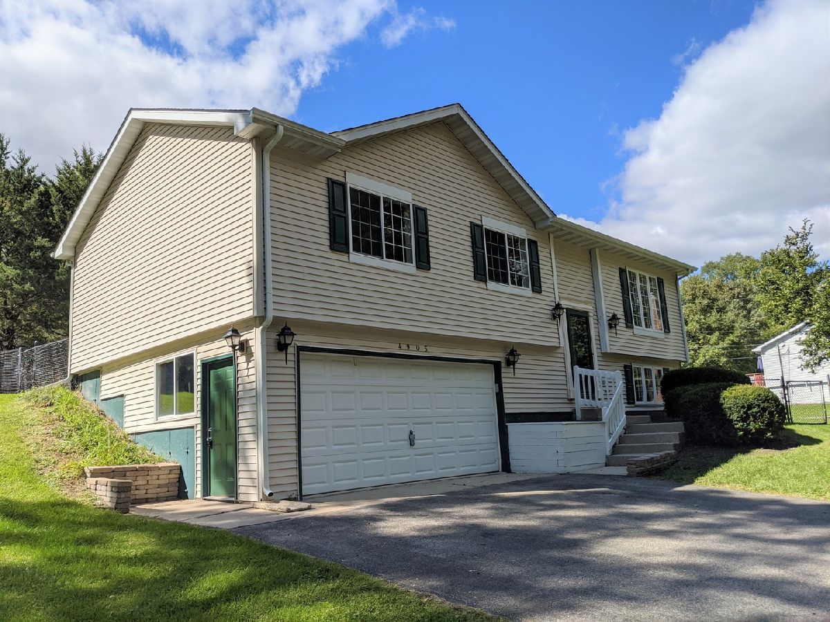 Homes Sold Lookout Point Wonder Lake Illinois, 4905 Hilltop