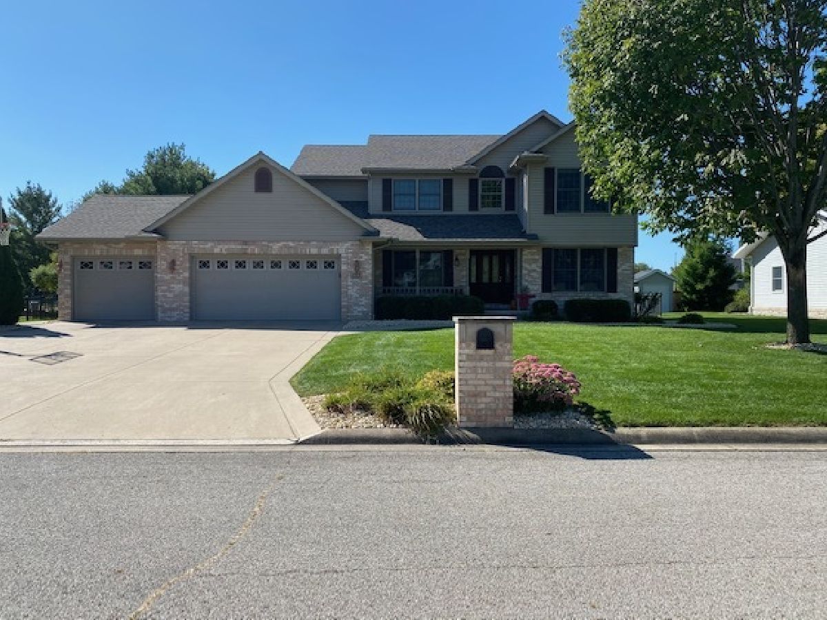 Homes Sold Fairway View Pontiac Illinois, 1712 Meadowlark