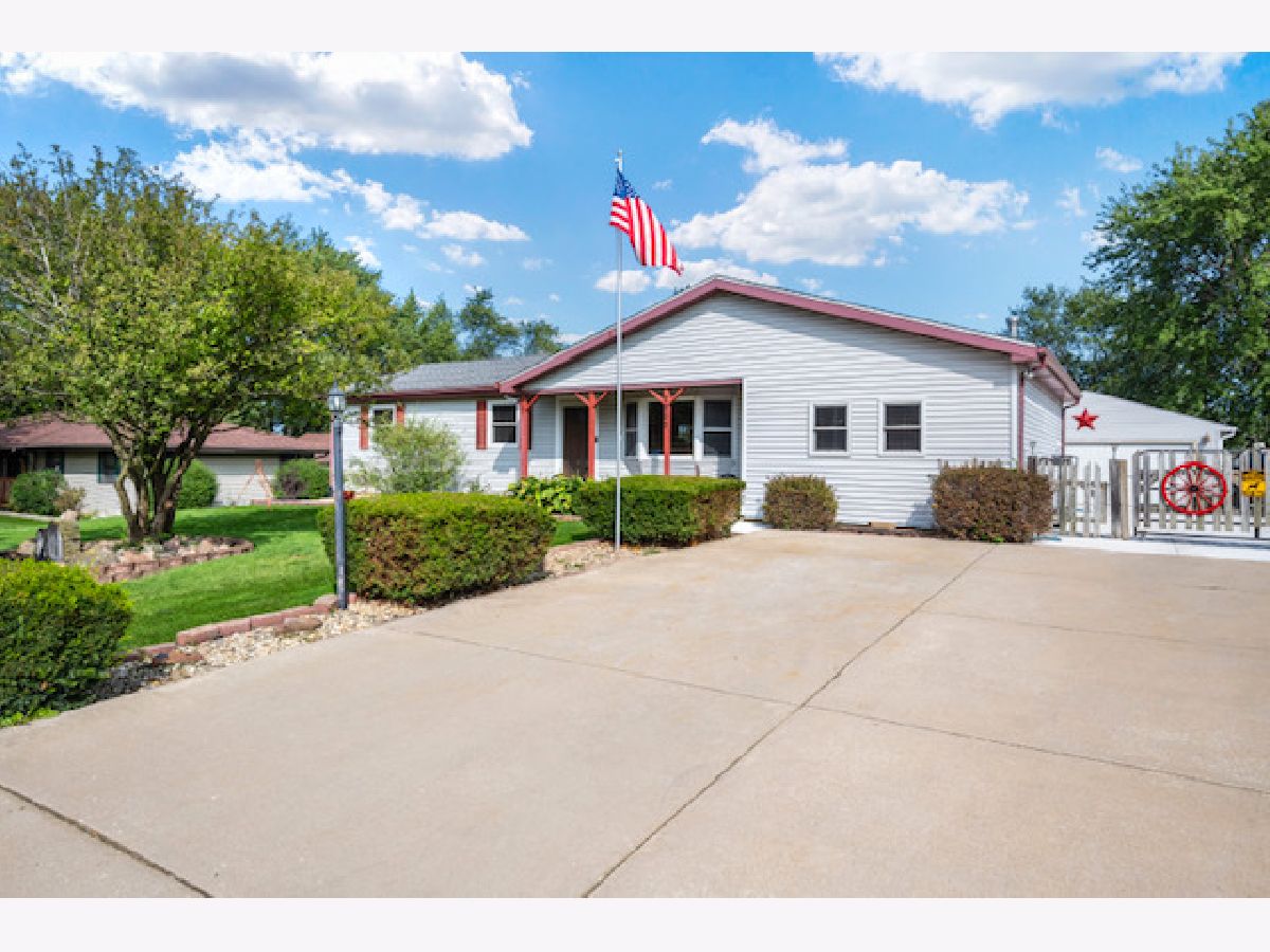 Homes Sold Windemere South New Lenox Illinois, 2902 Westmorland