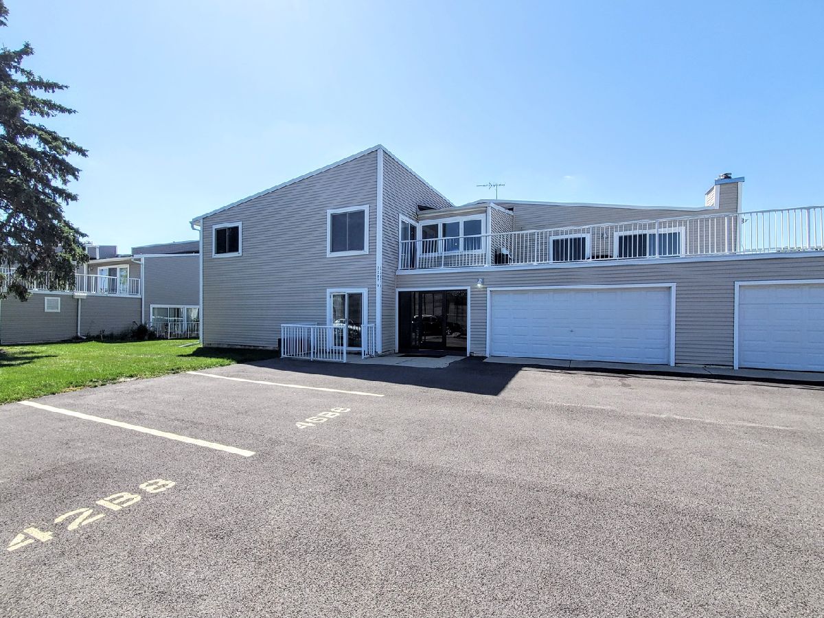 Condos & Townhomes Sold Whispering Pines Palatine Illinois, 2242 Baldwin