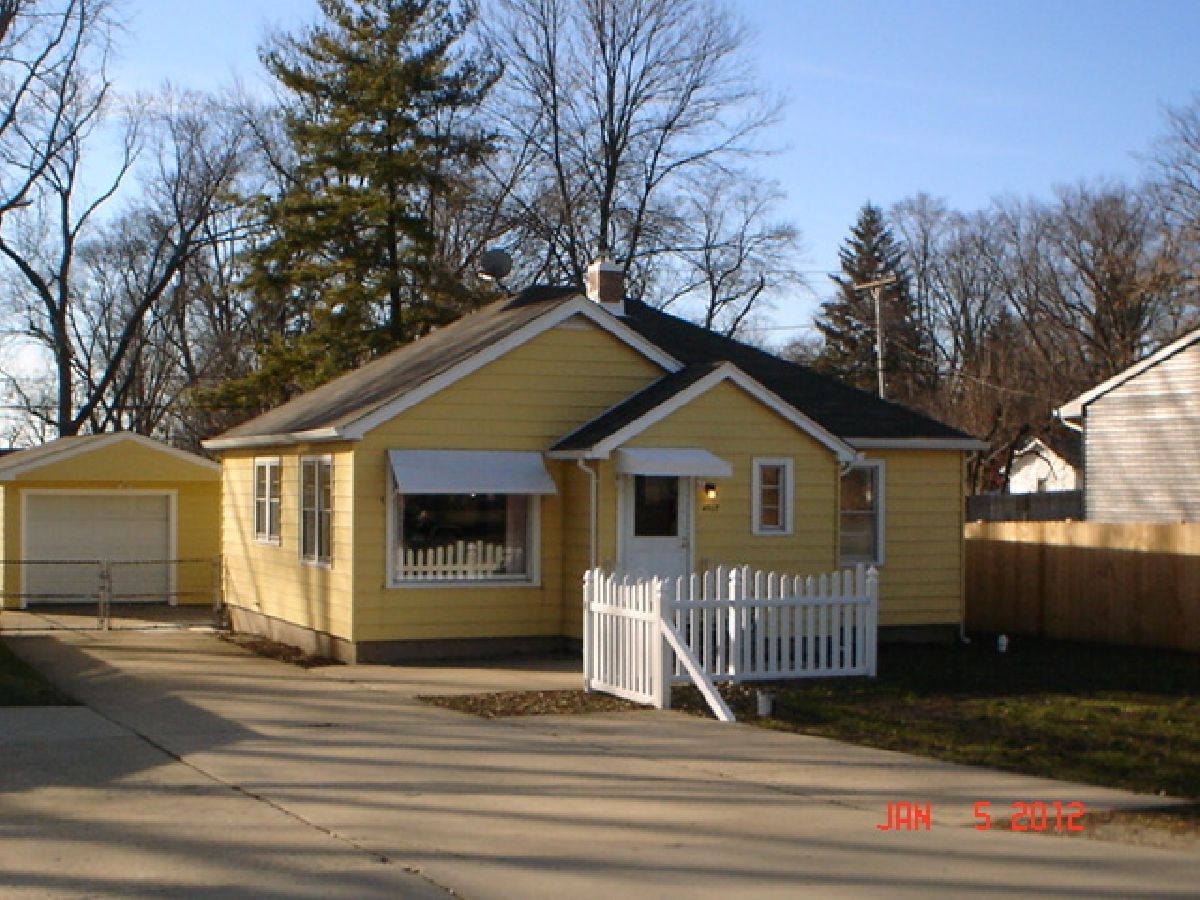 Homes Rented Mccullom Lake Mchenry Illinois, 4707 Mccullom Lake