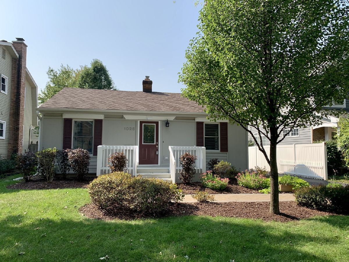Homes Rented Naperville Heights Naperville Illinois, 1025 Main