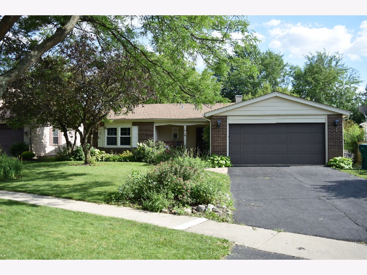 Homes & Condominiums Rented Mill Creek Buffalo Grove Illinois, 1419 Mill Creek