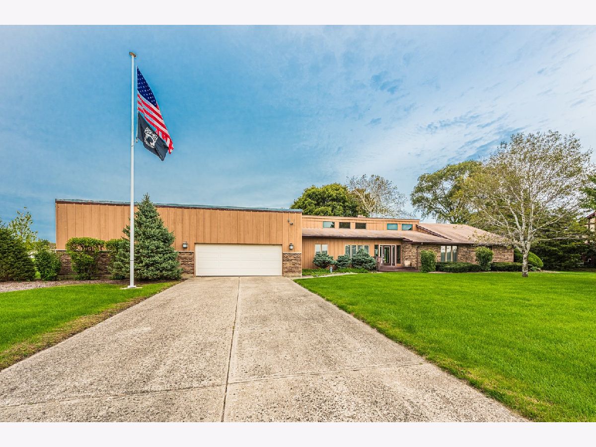 Homes Sold Casa De Aero Hampshire Illinois, 48W528 Chandelle