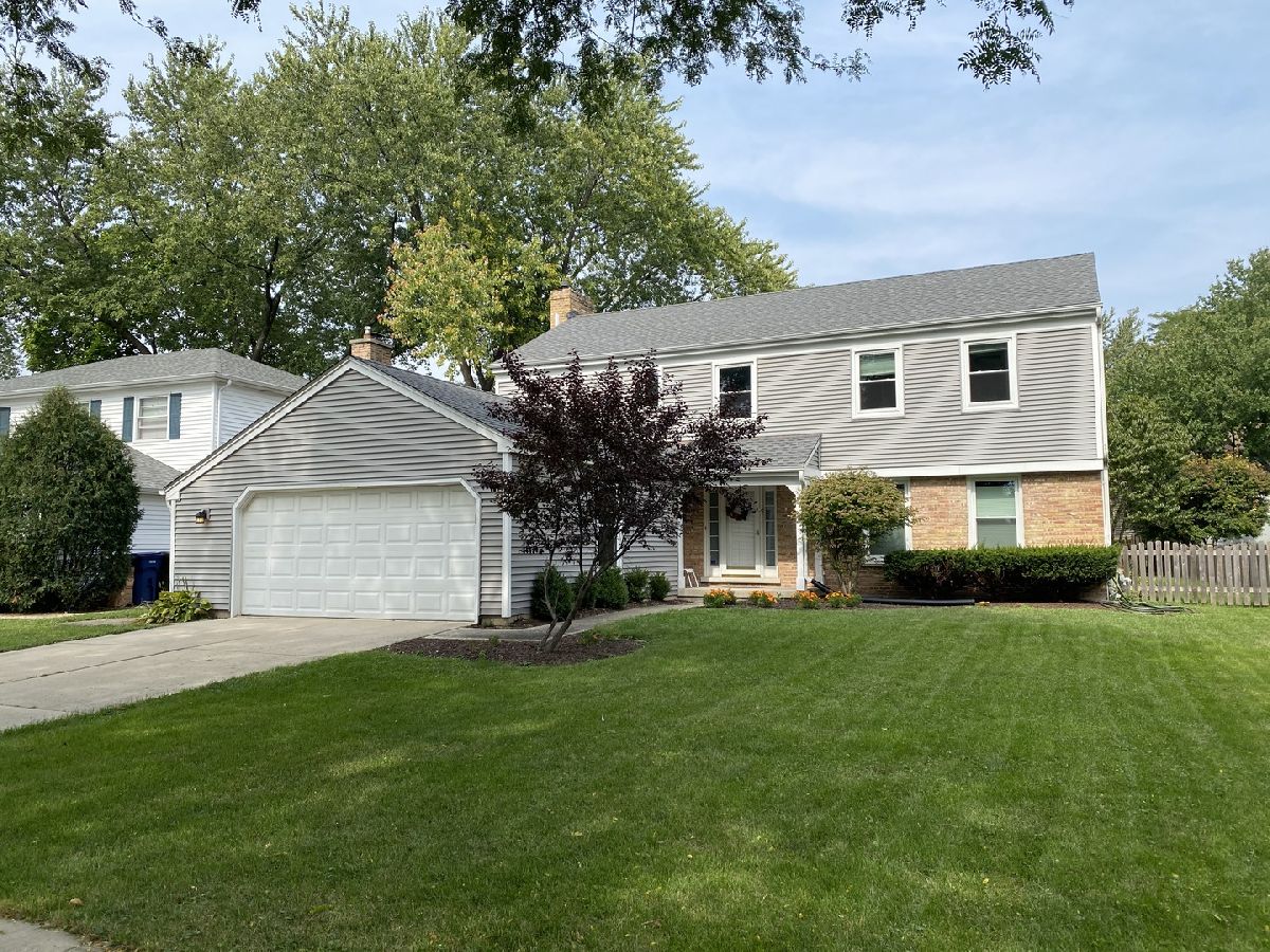 Homes & Condos & Townhomes Rented Creekside Naperville Illinois, 939 Creekside