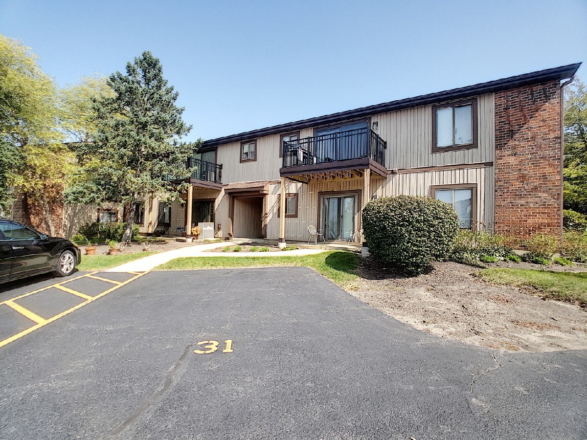 Condos & Townhomes & Homes Sold Condo Of Waterbury Roselle Illinois, 756 Rodenburg