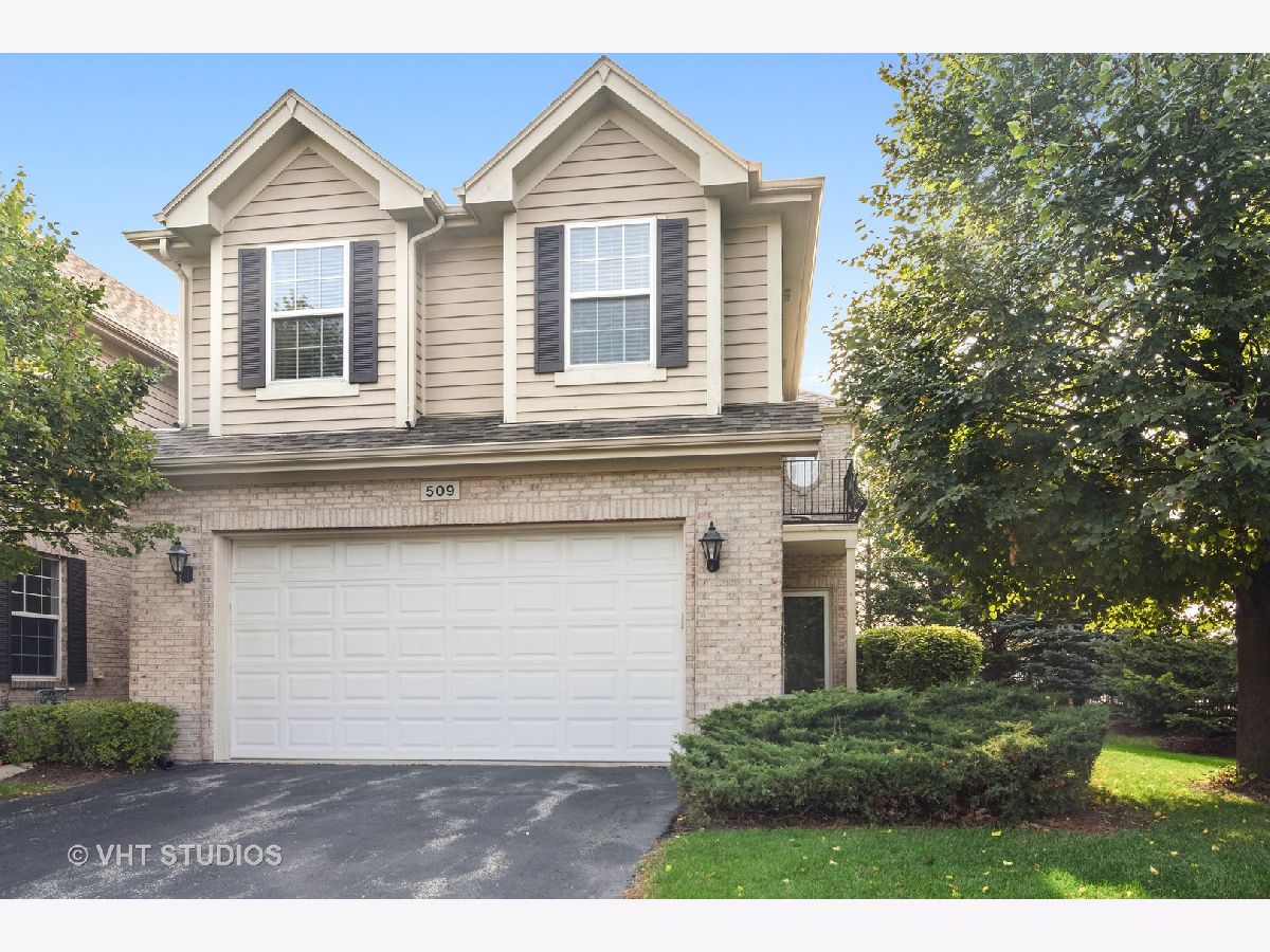 Townhomes Sold Villas Of Fontenay Palatine Illinois, 509 Fontenay