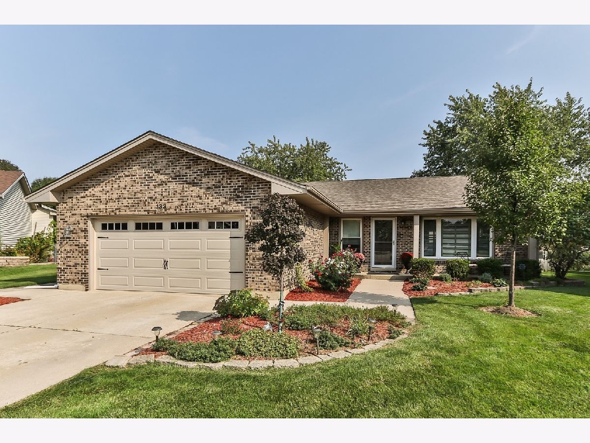 Homes Sold Pheasant Walk Schaumburg Illinois, 133 Hunters