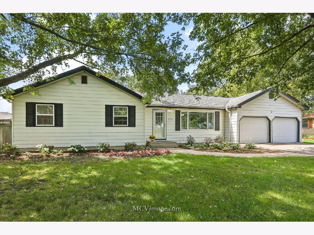 Homes Sold Wellington Heights Joliet Illinois, 809 Bailey