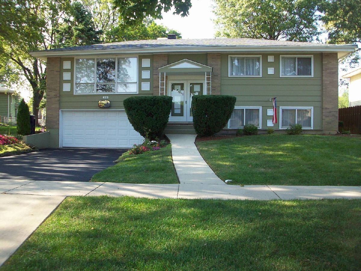 Homes Sold Lombard Meadows Lombard Illinois, 623 Lilac