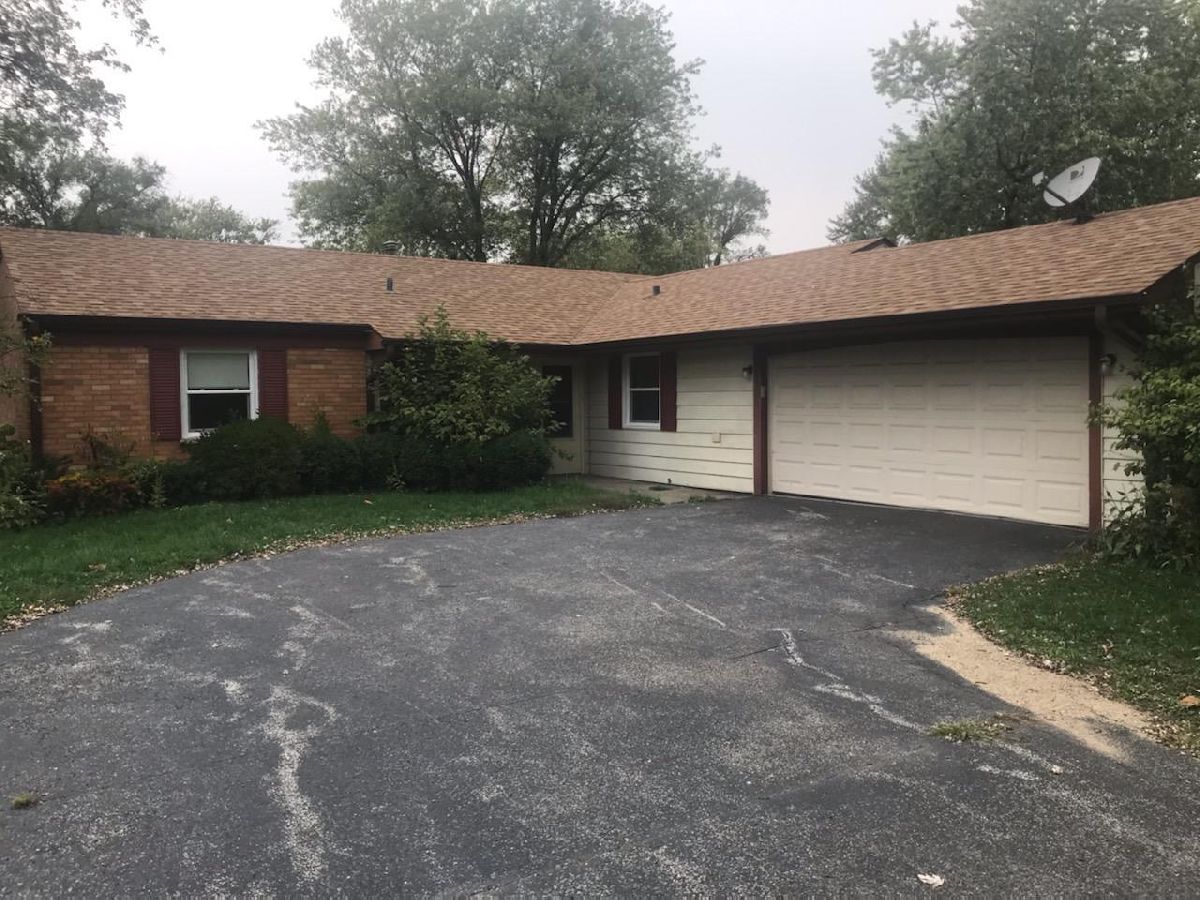 Homes Rented Colonial Village Bolingbrook Illinois, 149 Mellbrook
