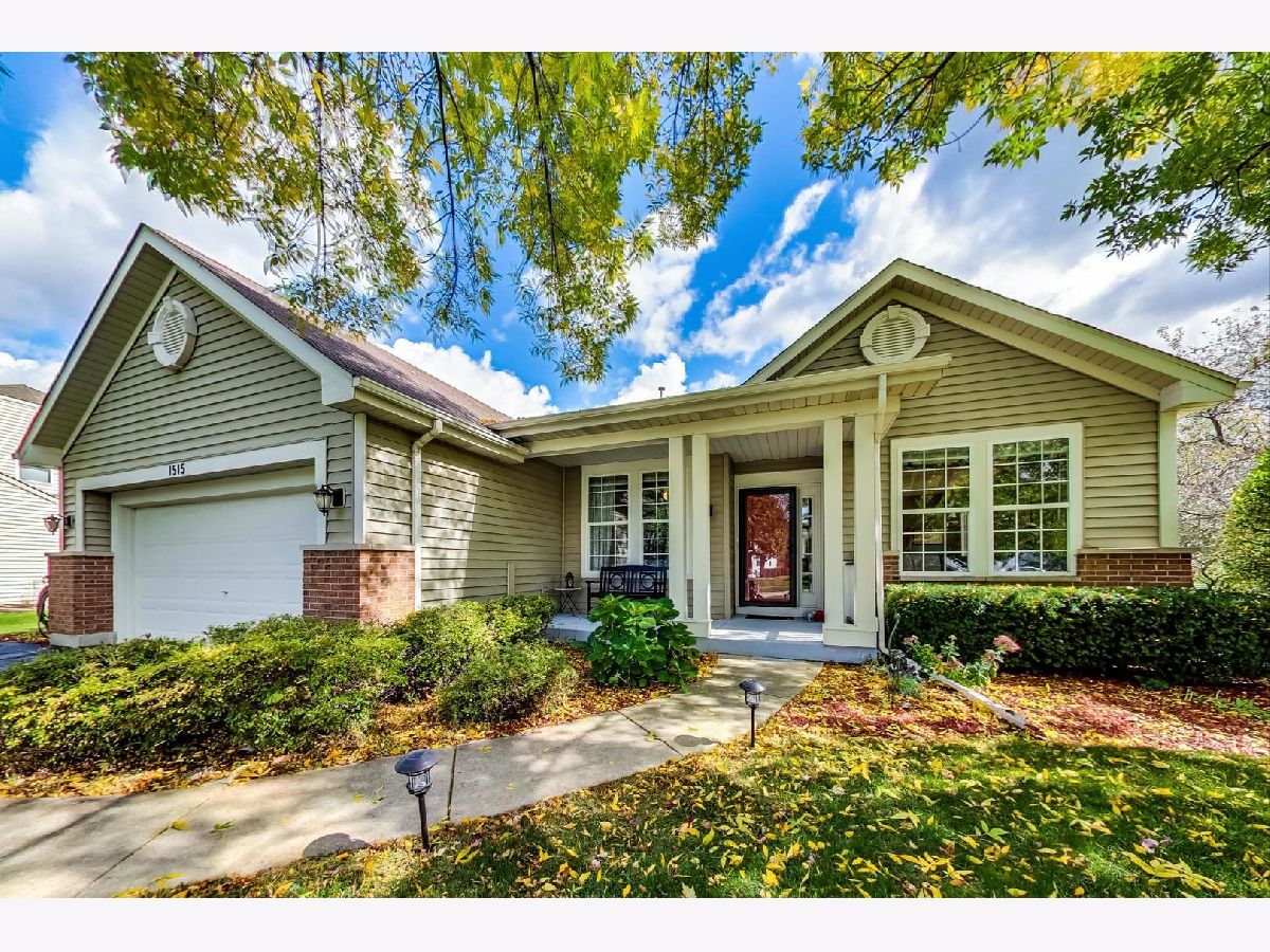 Homes Sold Sierra Mills Batavia Illinois, 1515 Hadley