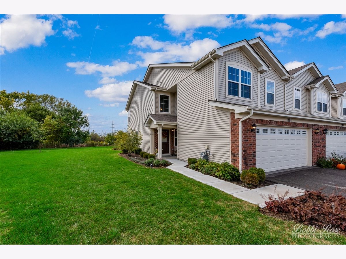 Condos & Townhomes & Homes Sold The Cove Algonquin Illinois, 1181 Kingsmill