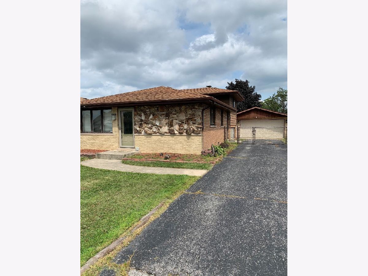 Homes Sold Green Acres Orland Hills Illinois, 16801 89th