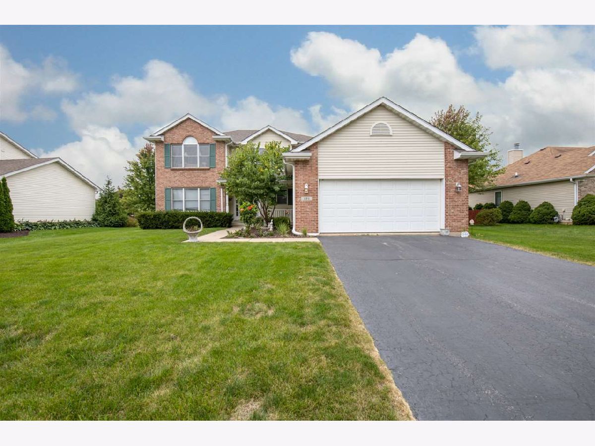 Homes & Condominiums Sold Riverbend Belvidere Illinois, 808 Indian Dancer