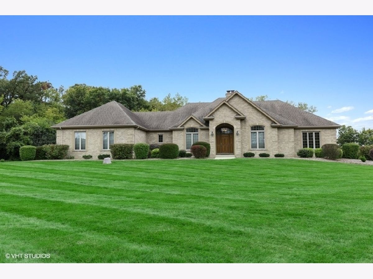 Homes Sold Binnie Hills West Dundee Illinois, 17N950 Hidden Hills