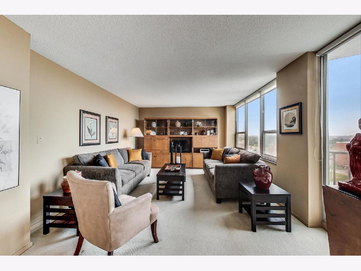 3925 Triumvera Drive, Glenview, Illinois 60025 MLS 10887471 WinterCohen