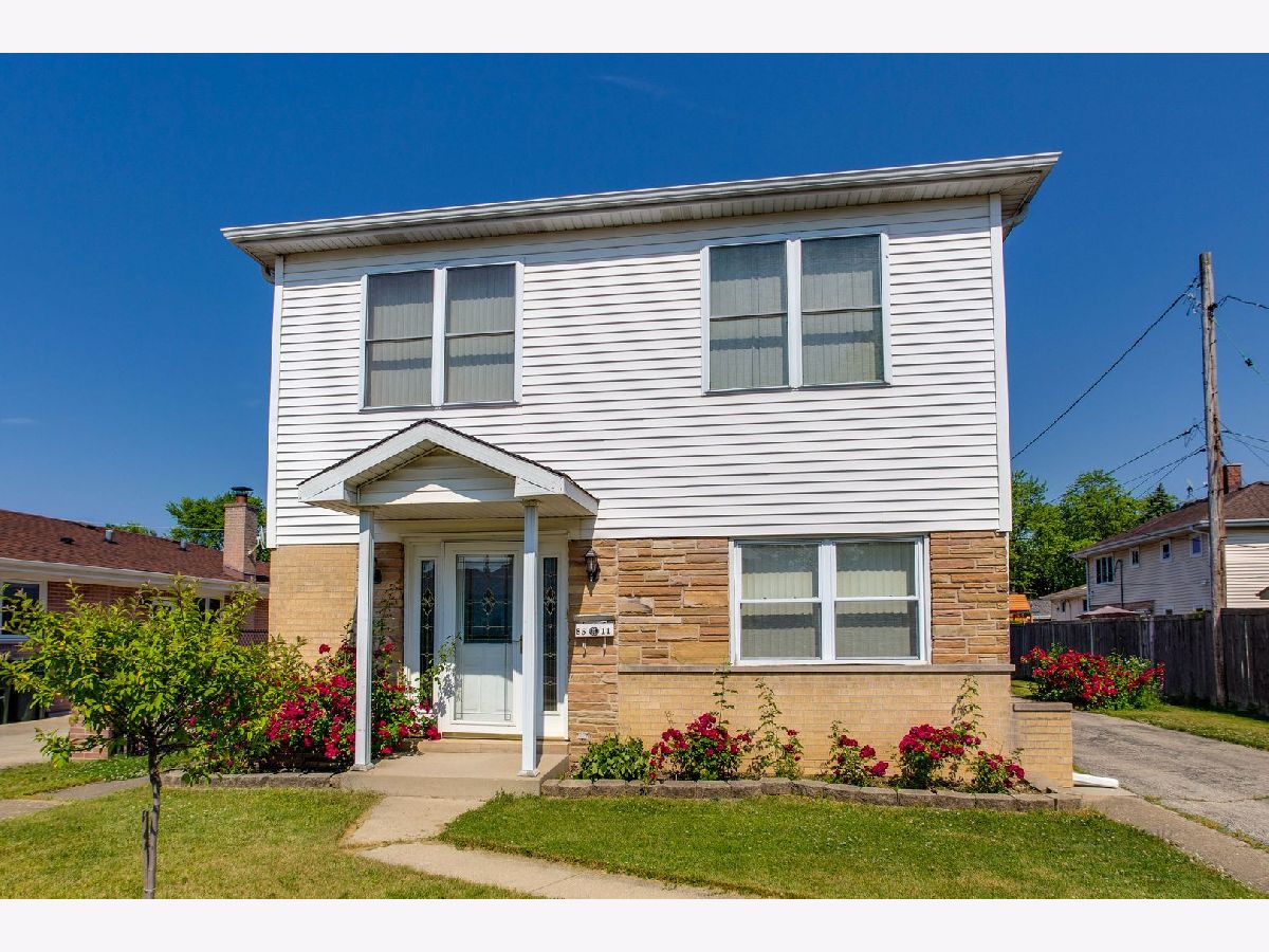 Homes Sold Alpers Morton Grove Illinois, 8511 Menard