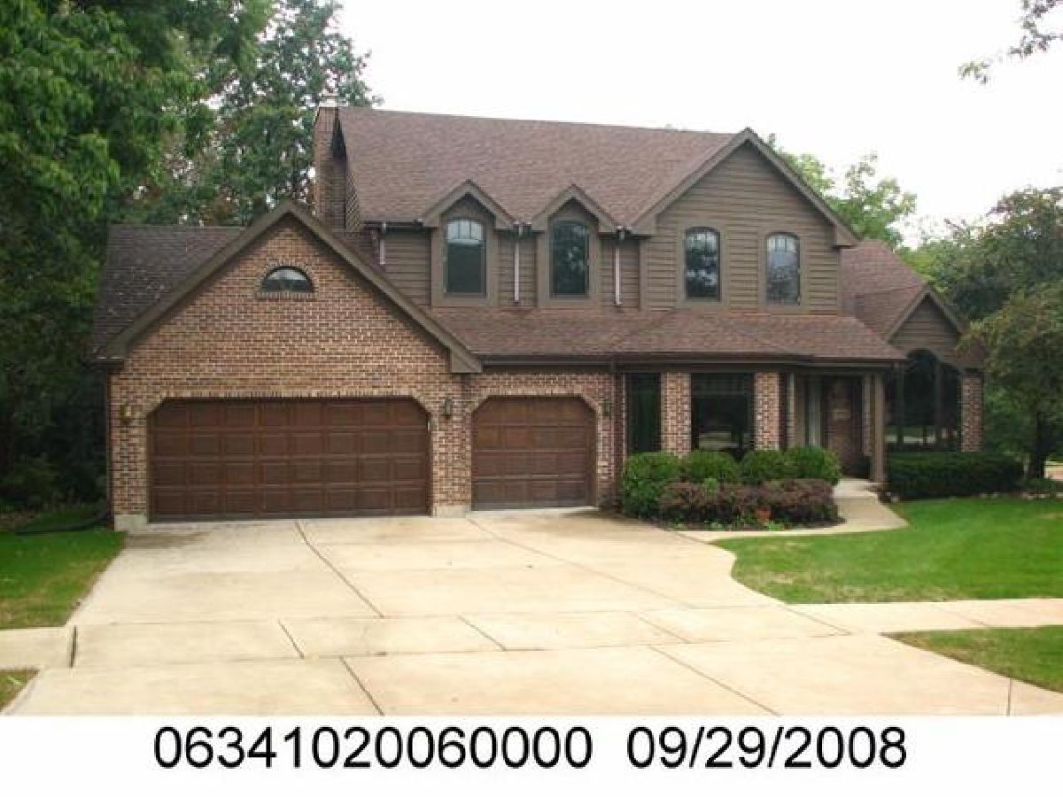 Homes & Townhomes Sold Woods Of Oak Hills Bartlett Illinois, 950 Lacosta