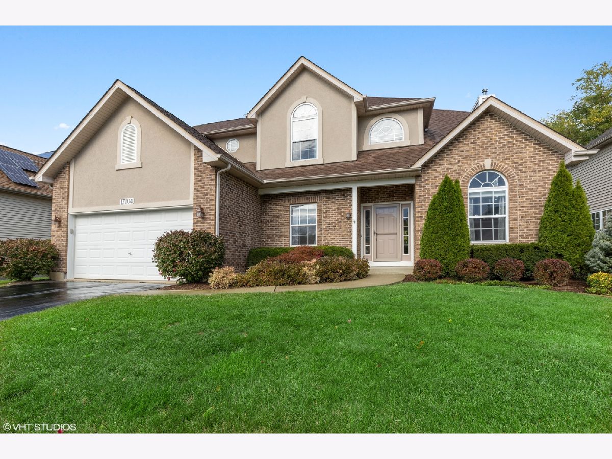 Homes Sold Summerfields Gurnee Illinois, 17104 Prairieview