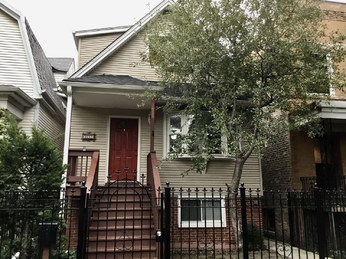 Condos & Townhomes & Homes Rented Avondale Estates Chicago Illinois, 3331 Albany