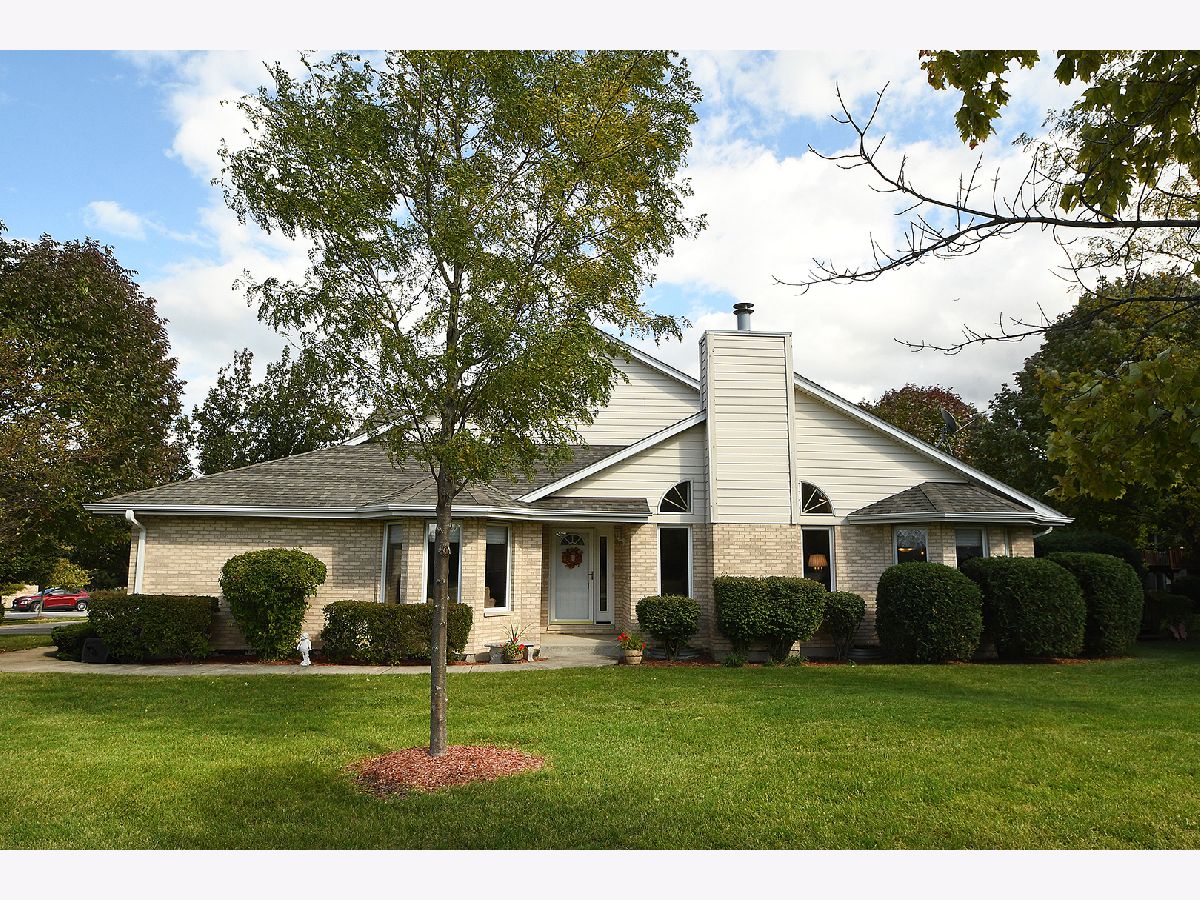 Condos & Townhomes Sold Boardwalk Orland Park Illinois, 9429 Boardwalk