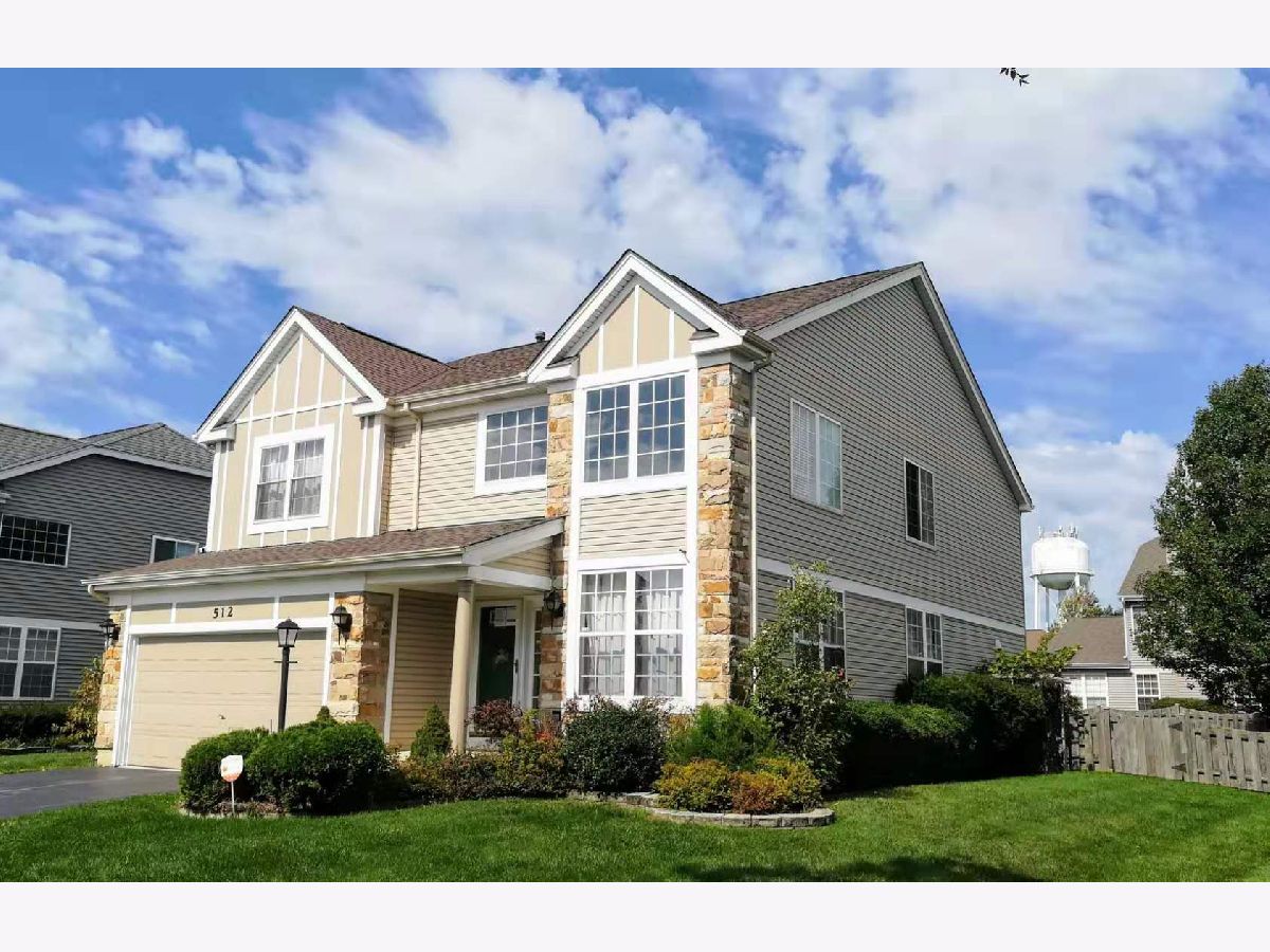Townhomes & Homes Rented Concord Mills Palatine Illinois, 512 Home
