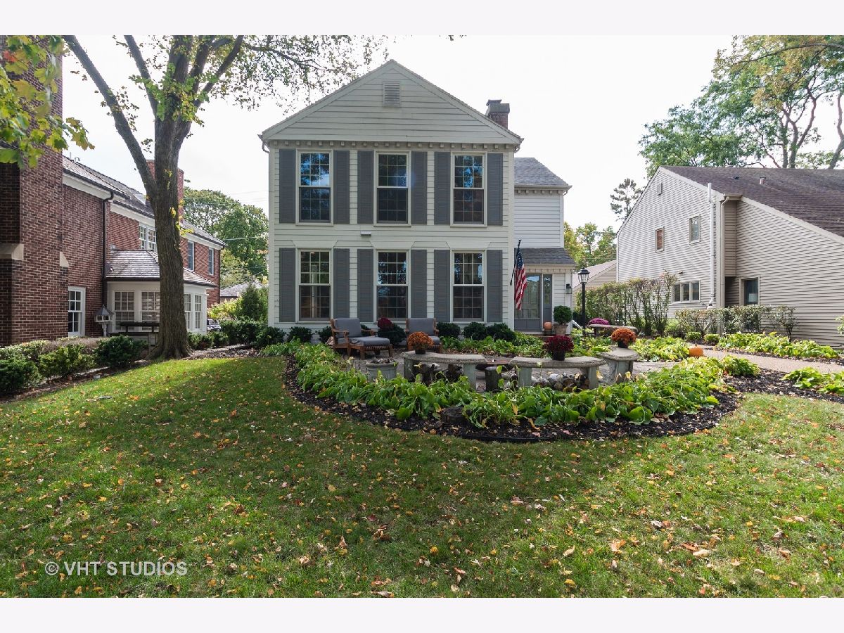 Homes Sold West Park Lake Forest Illinois, 81 Sunset