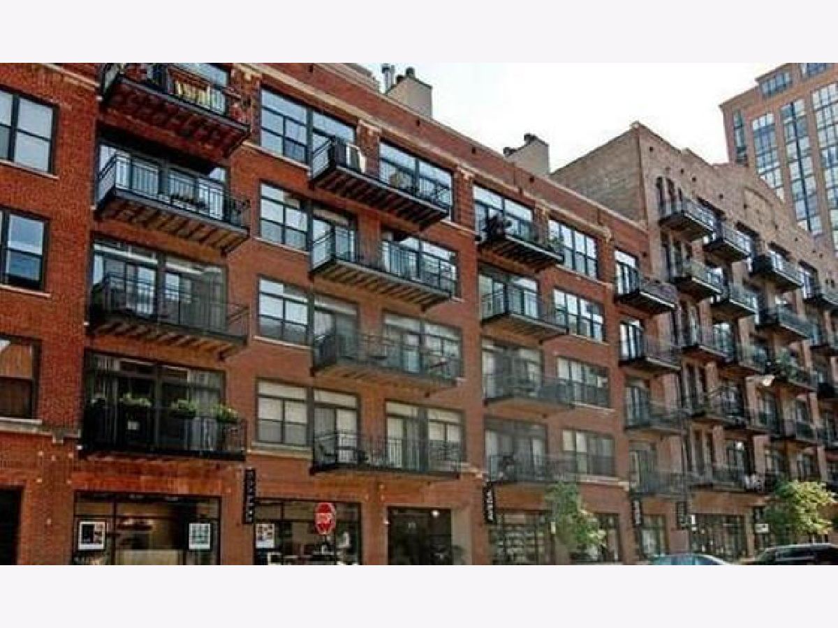 Condos & Townhomes Rented Erie Center Lofts Chicago Illinois, 375 Erie
