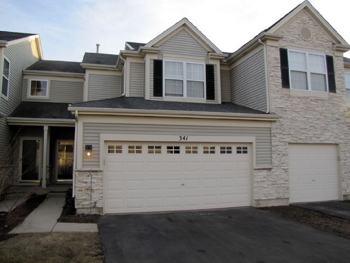 Homes & Townhomes Sold Robin Glen South Elgin Illinois, 341 Robin Glen