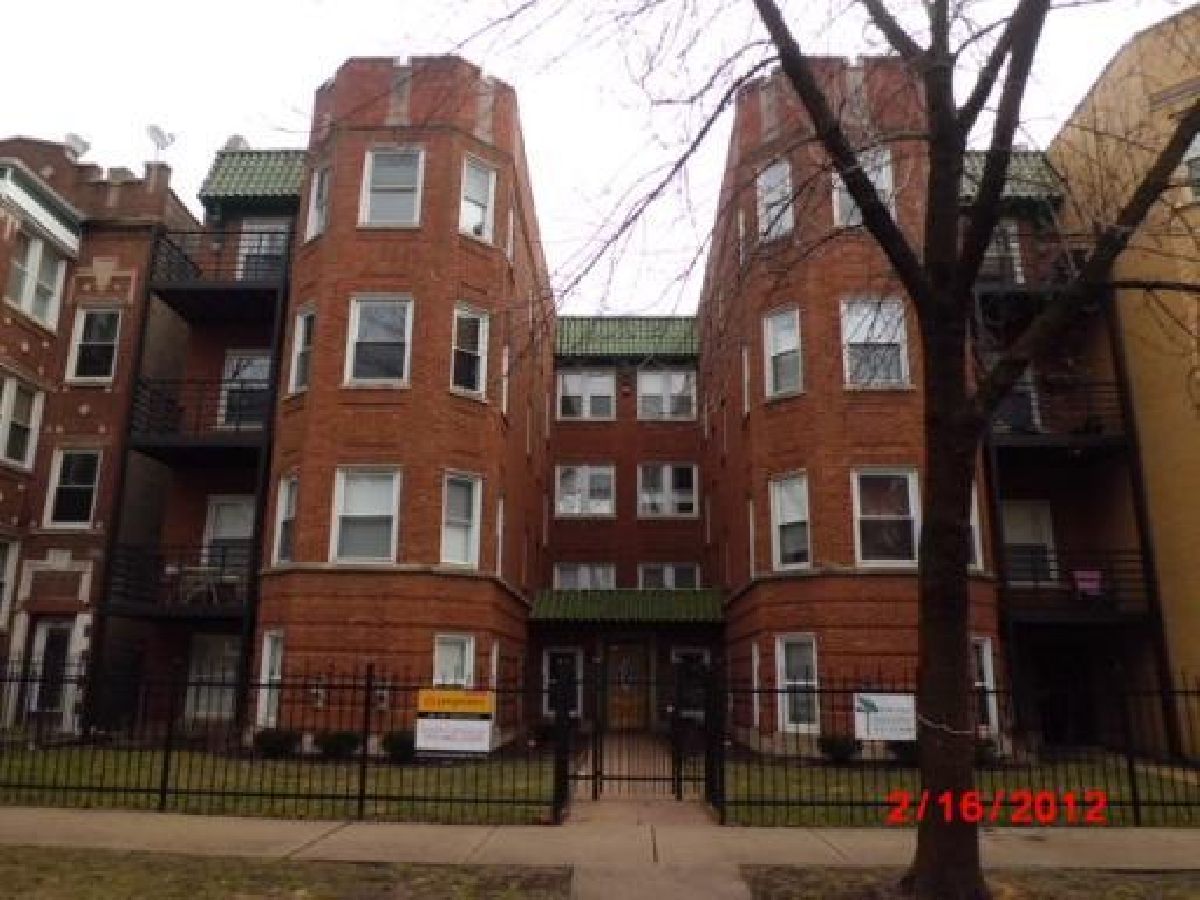 Condominiums Rented Terraces On Central Park Chicago Illinois, 4521 Central Park