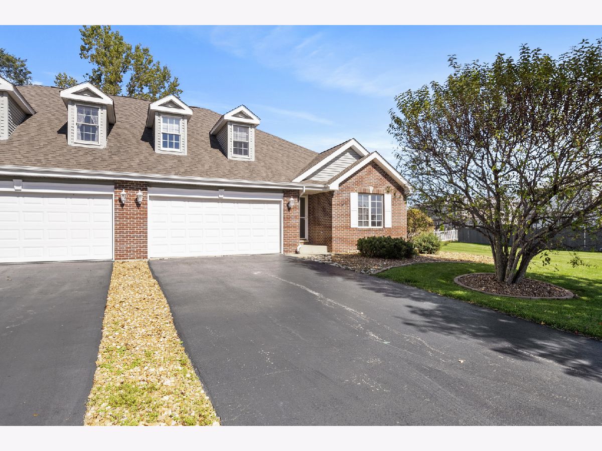 Homes & Townhomes Sold Gull Landings Peotone Illinois, 1101 Teal