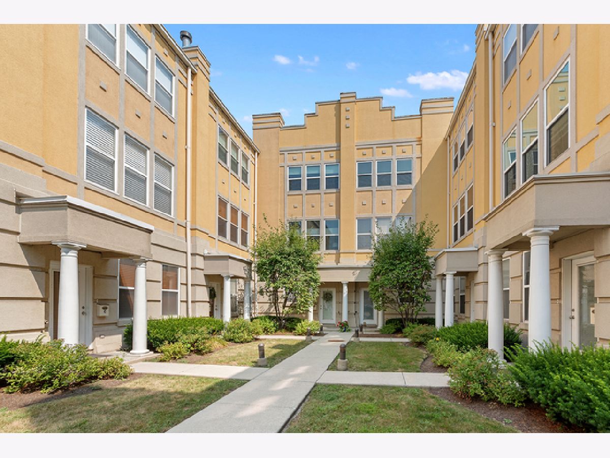 Townhomes Sold Brown Street Station Forest Park Illinois, 7531 Brown