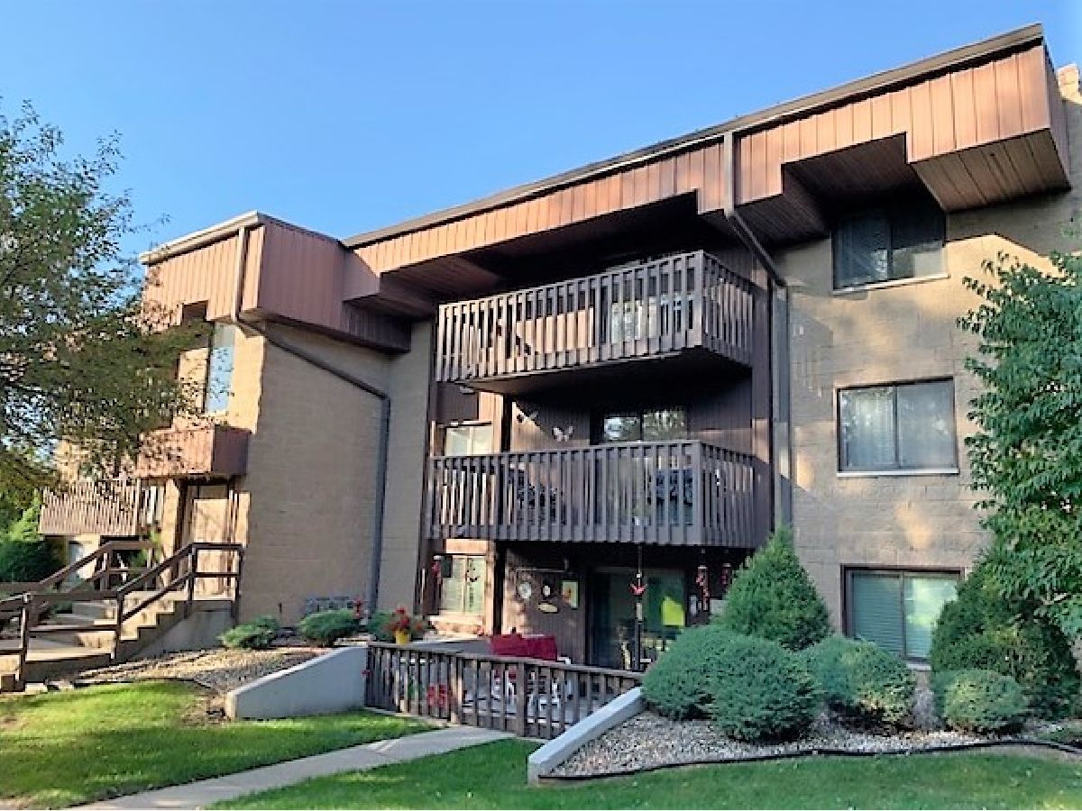 Condominiums Sold Inwood Terrace Joliet Illinois, 103 Caterpillar