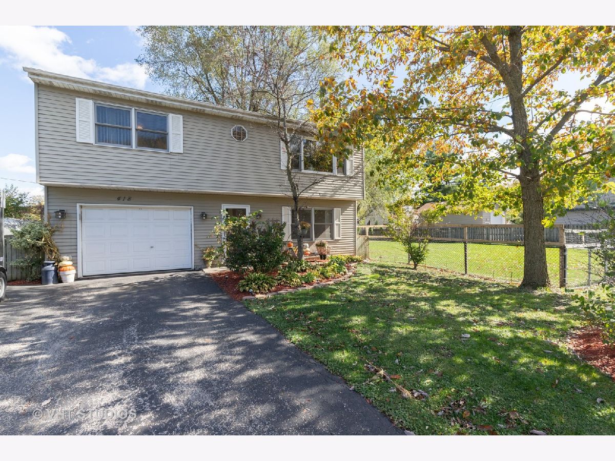 Homes Sold Lilymoore Mchenry Illinois, 418 North
