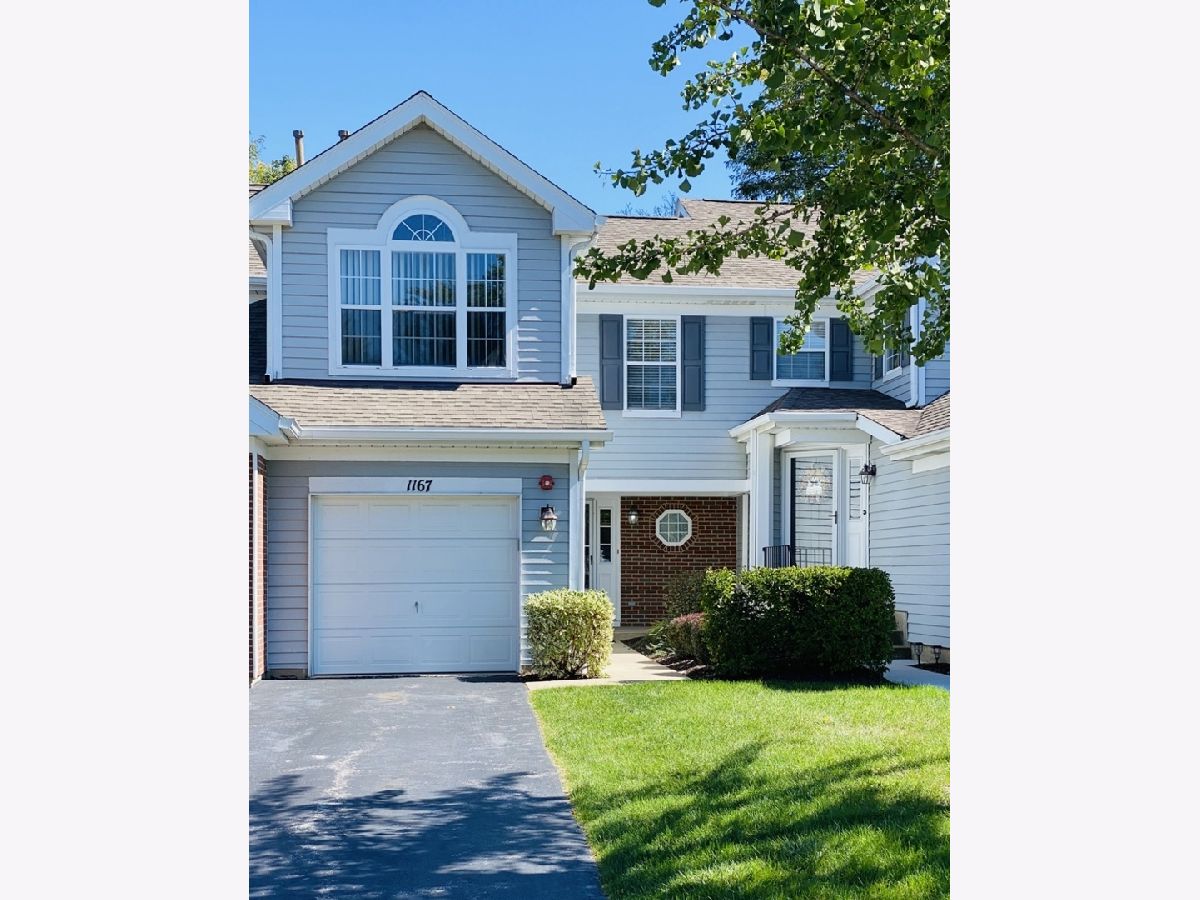 Townhomes & Condos Rented Wildwood Glen Glendale Heights Illinois, 1167 Harbor