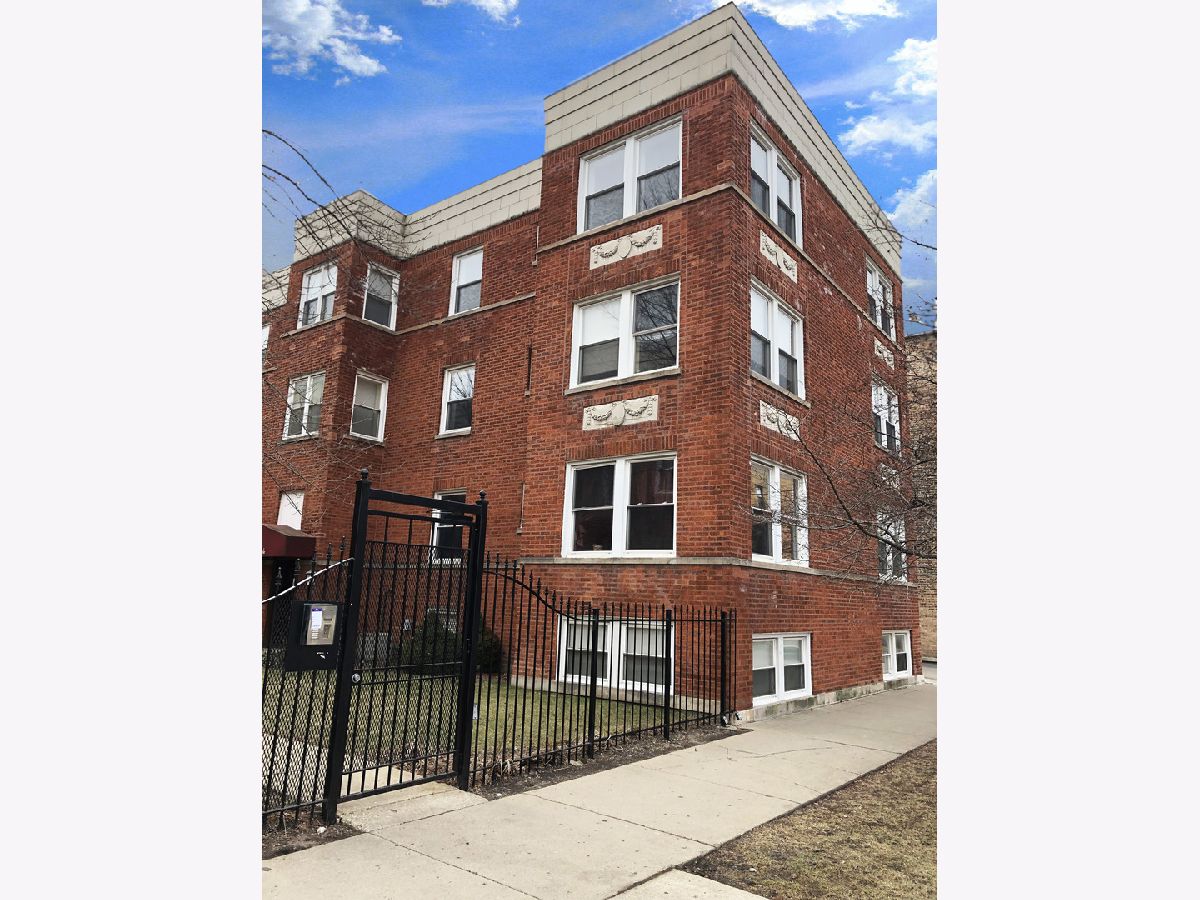 Condos & Townhomes Sold West End Flats Chicago Illinois, 3209 Argyle