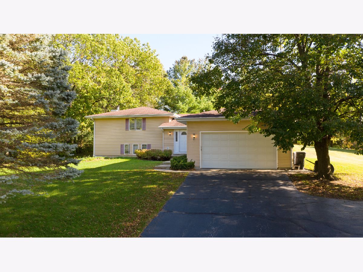 Homes Sold Ledges Roscoe Illinois, 7213 Warblers