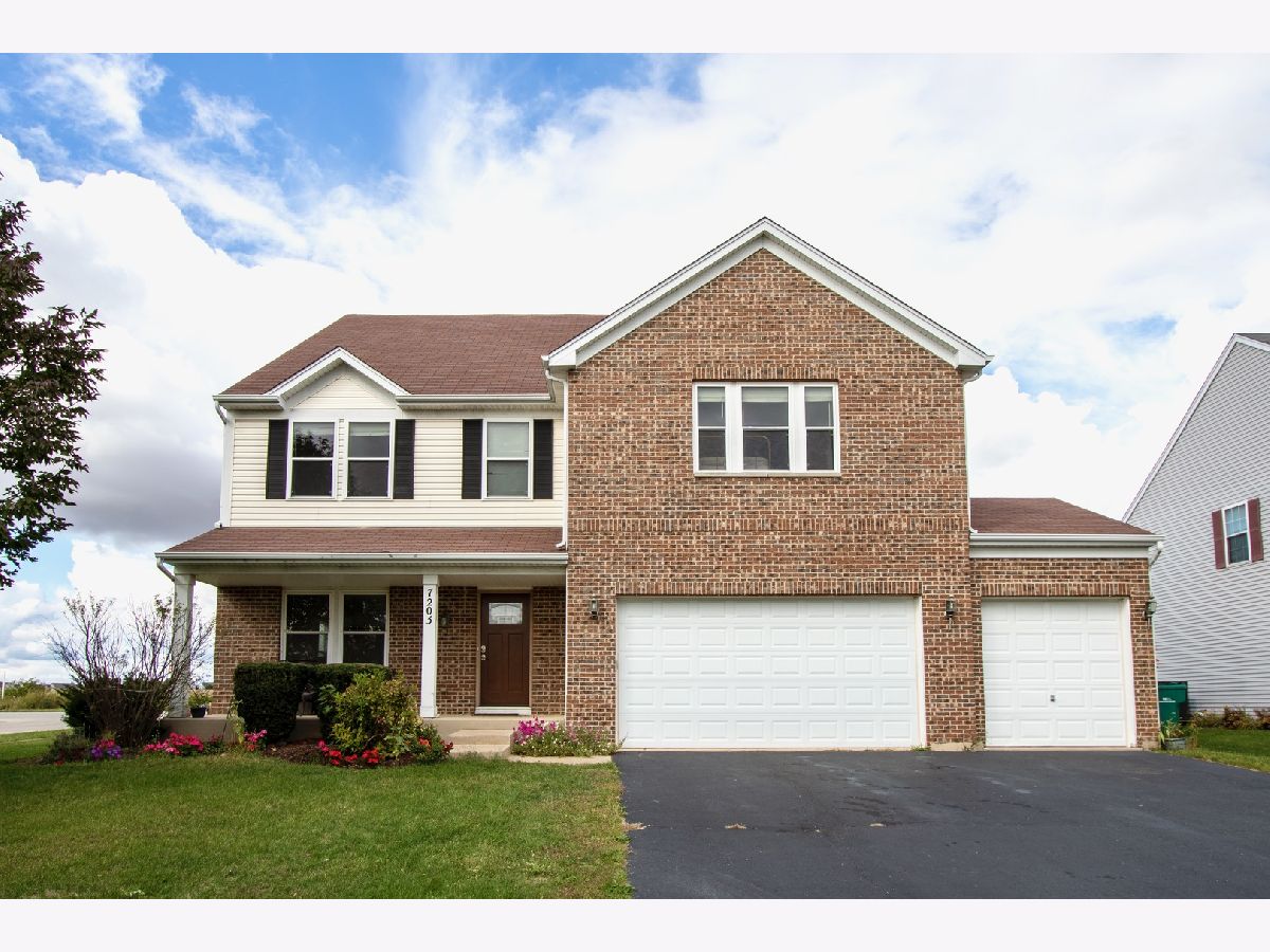 Homes Sold Kearney Glen Joliet Illinois, 7203 Foxview