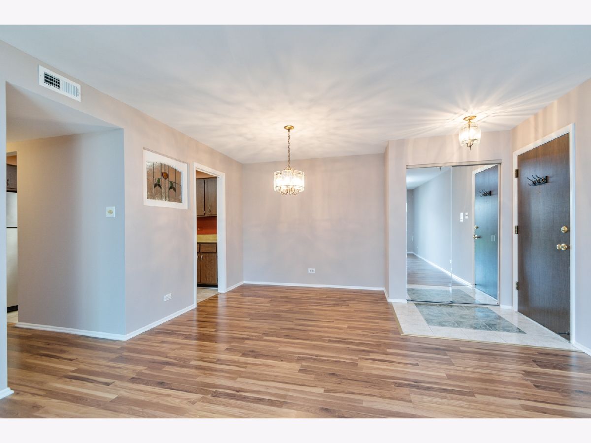 18001 Oak Park Avenue, Tinley Park, Illinois 60477 MLS 10902222