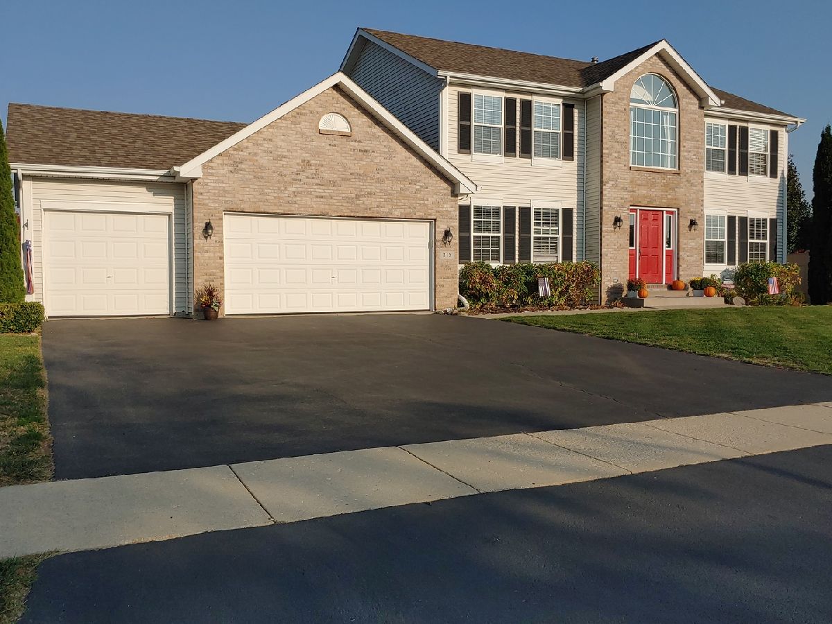 Homes Sold Sherman Oaks Poplar Grove Illinois, 218 Acorn