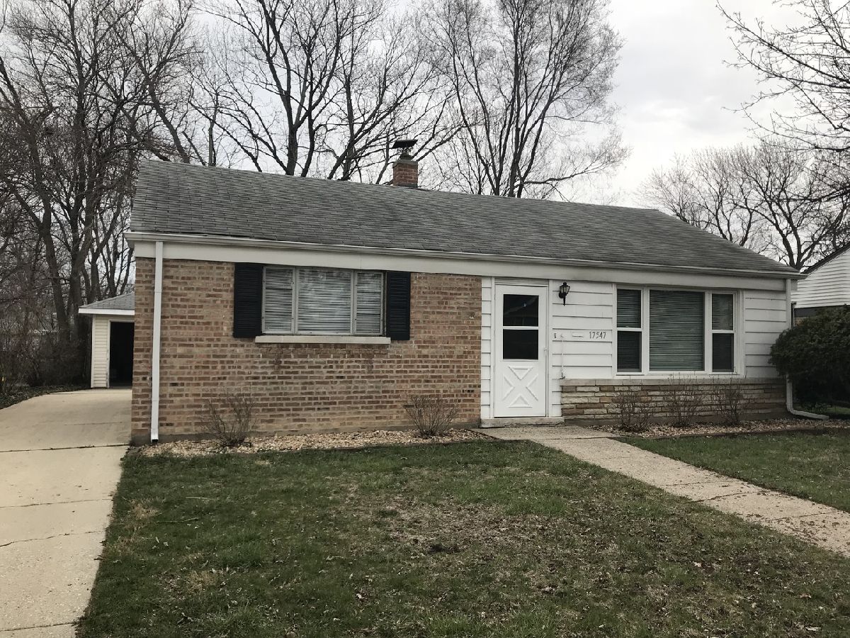 Homes Rented Governors Park Homewood Illinois, 17547 Dundee