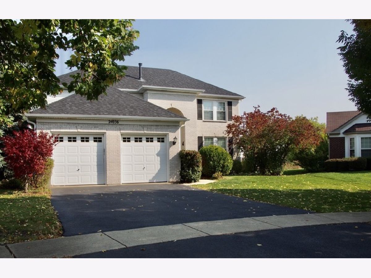 Homes & Townhomes & Condos Rented Heritage Meadows Plainfield Illinois, 24036 Nightingale