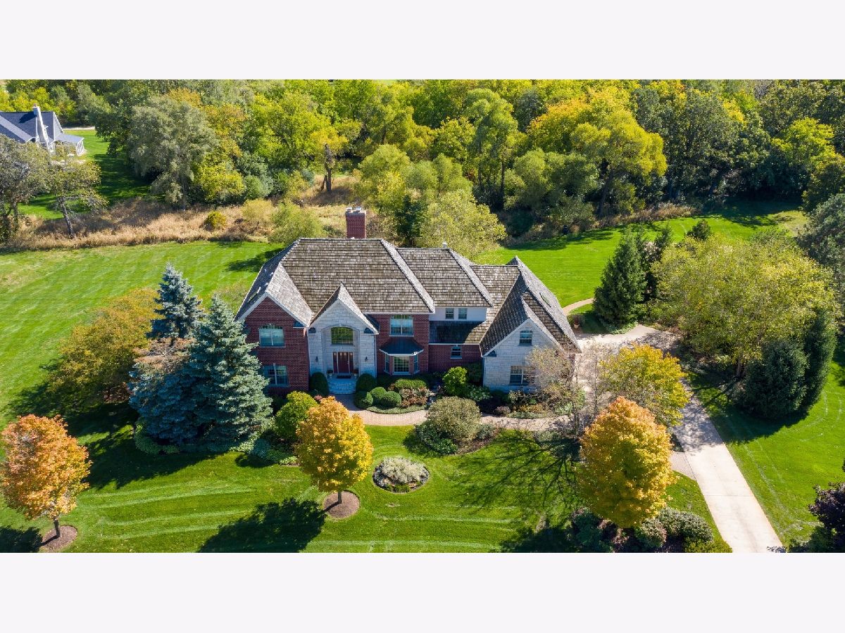 Homes Sold Heritage Estates Lake Barrington Illinois, 28064 Gray Barn
