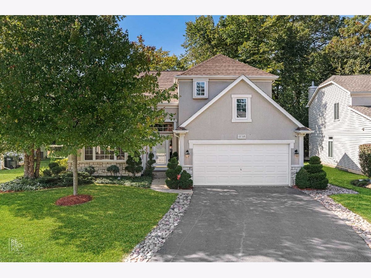 Homes Sold Coventry Woods Waukegan Illinois, 1016 Windsor