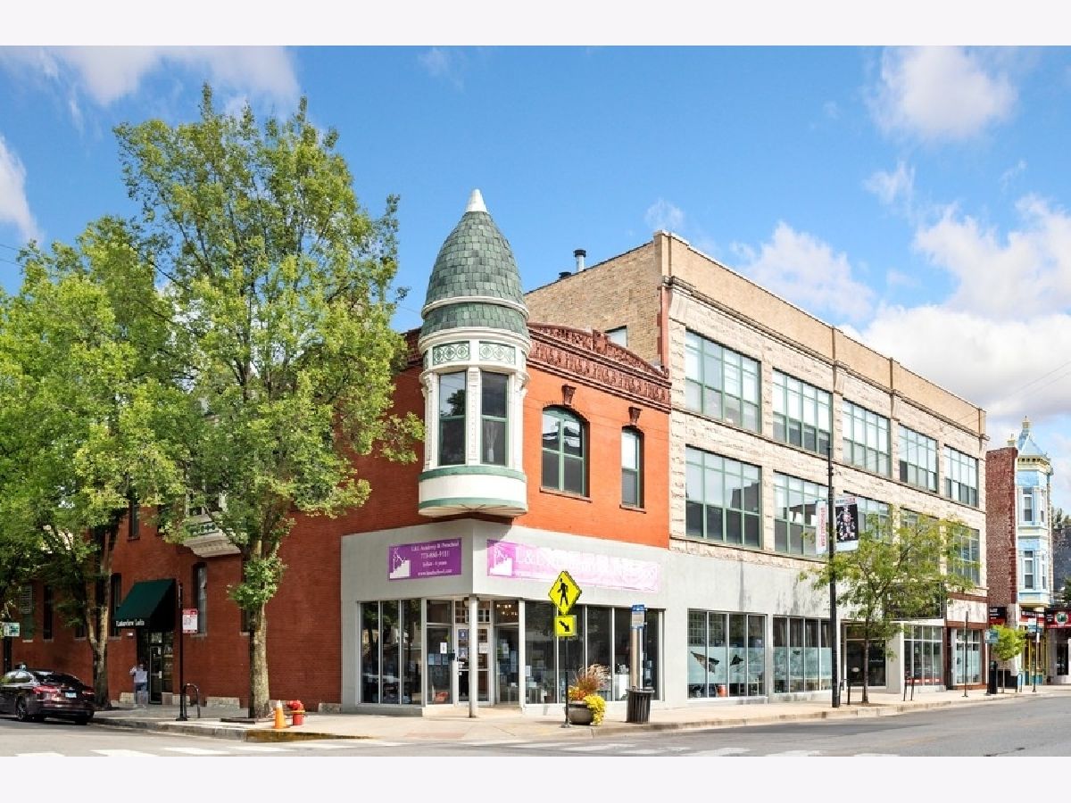 Condos & Townhomes Rented Lakeview Lofts Chicago Illinois, 3201 Seminary