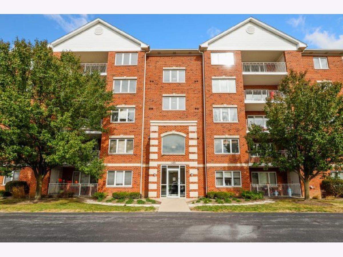 Foxwoods Oak Lawn IL, Condos & Townhomes & Homes For Sale & For Rent