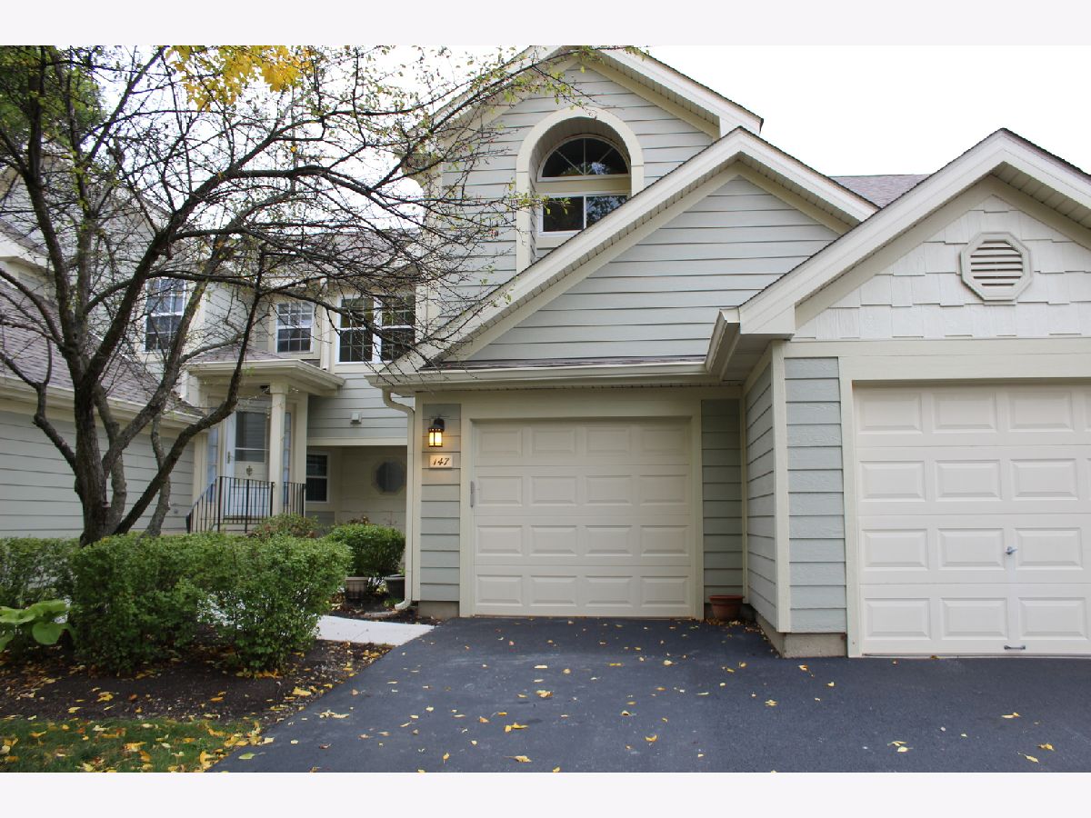 Townhomes & Condos Rented Hamilton Creek Palatine Illinois, 147 Hamilton